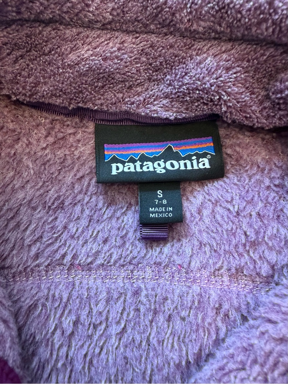 Patagonia Girls Size Small (7-8) Lavender Plush Fleece Crew Sweater